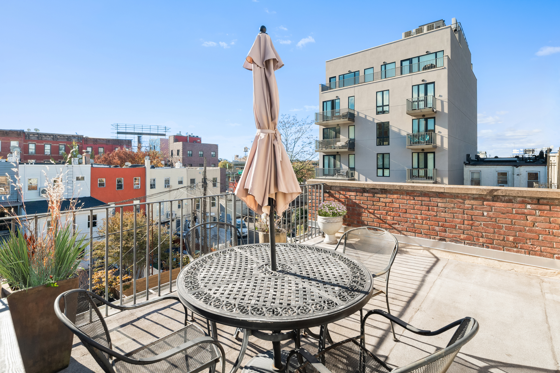 98 15TH Street 3