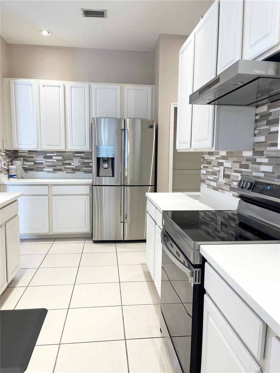 1106 FRASER PINE BLVD