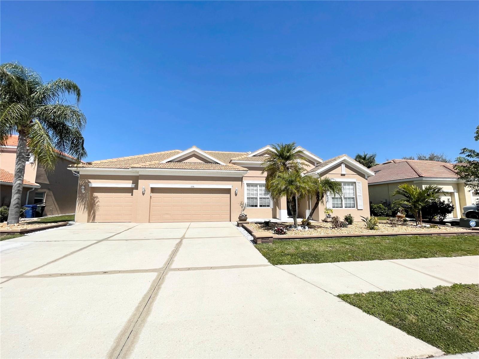 1106 FRASER PINE BLVD