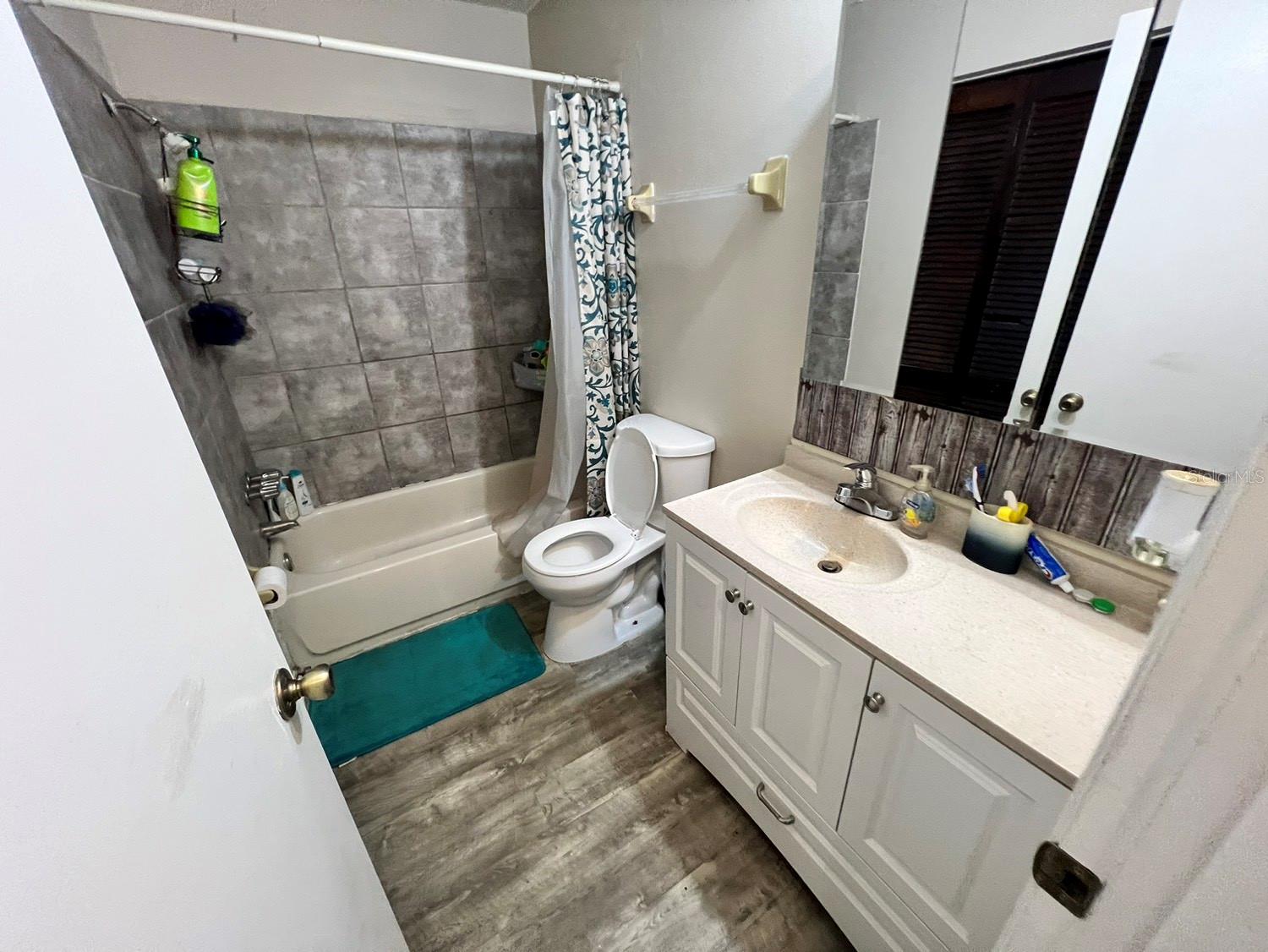 4986 STEEL DUST LN #1-4