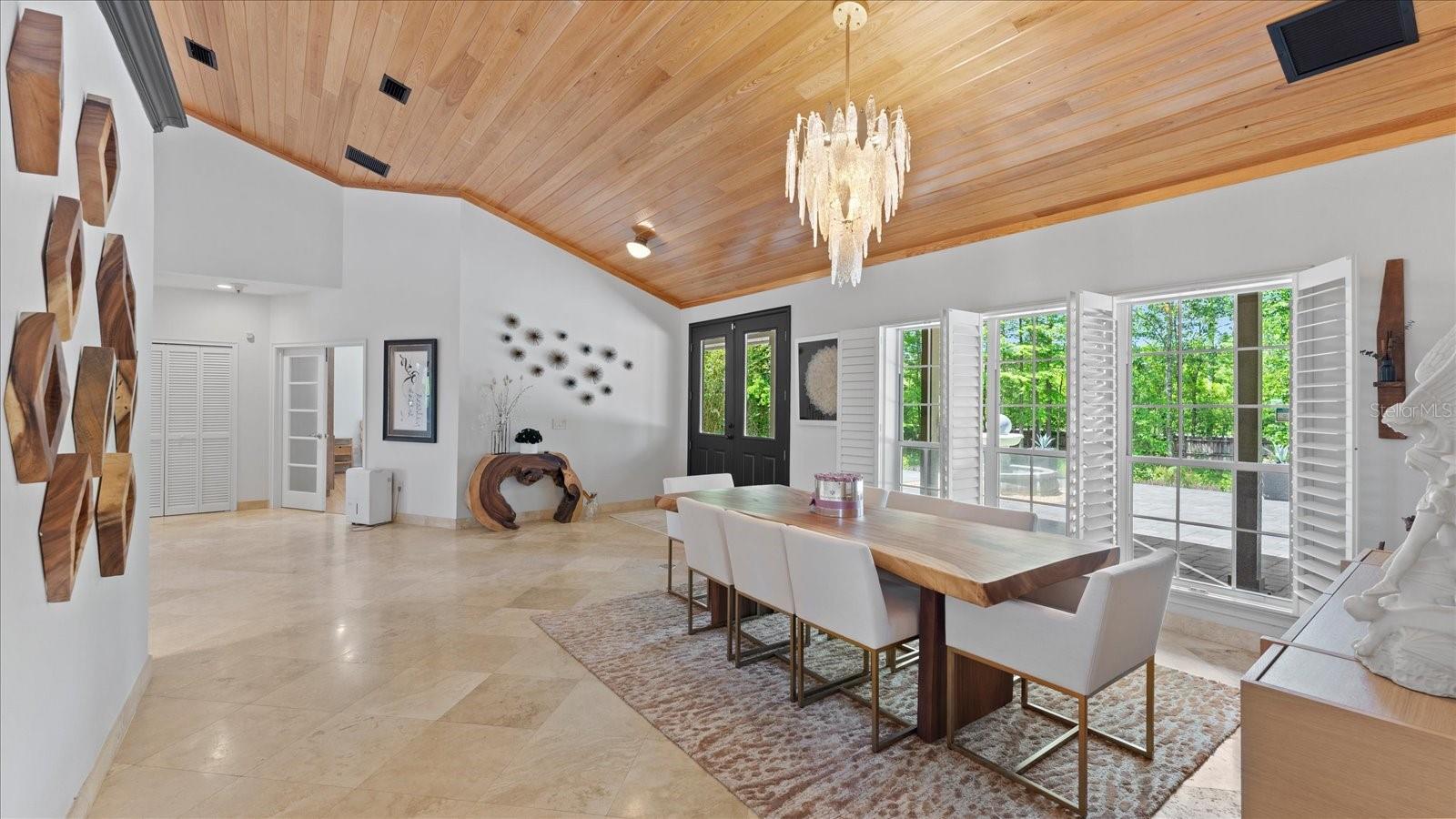13450 E LAKE MARY JANE RD