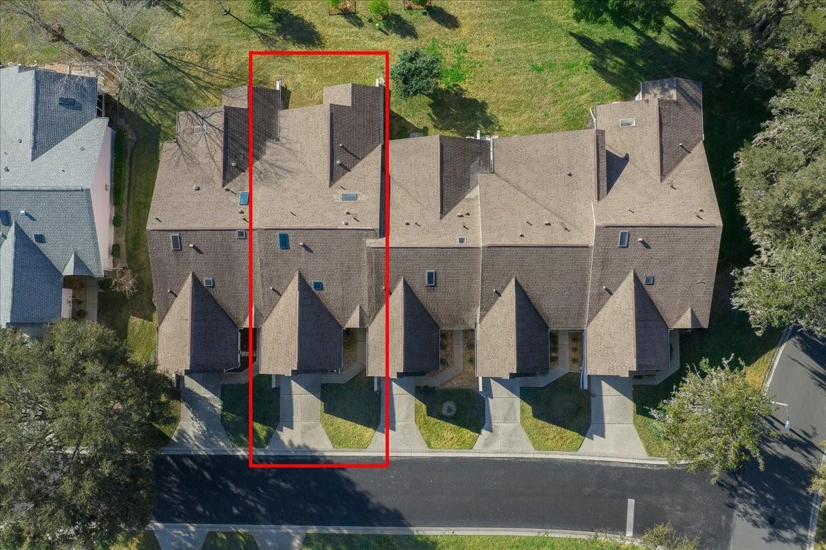 6818 E QUEENSBURY LN