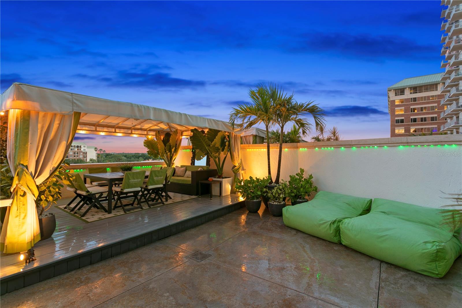 450 KNIGHTS RUN AVE #504