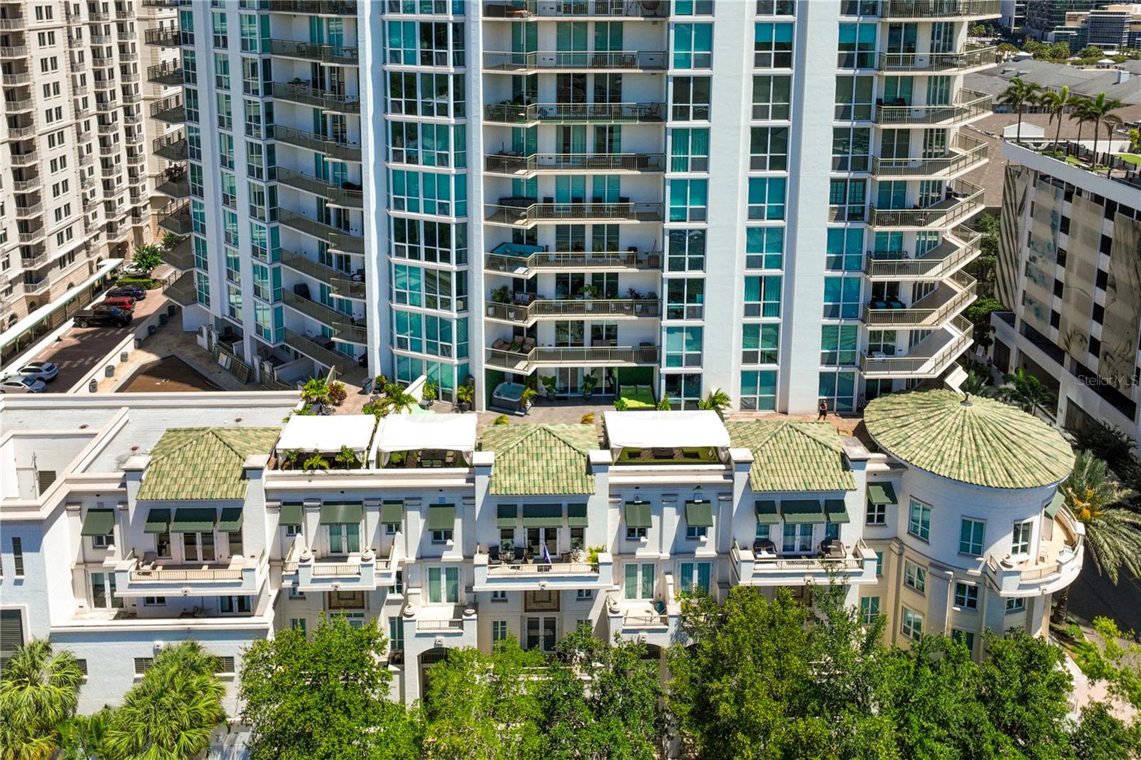 450 KNIGHTS RUN AVE #504