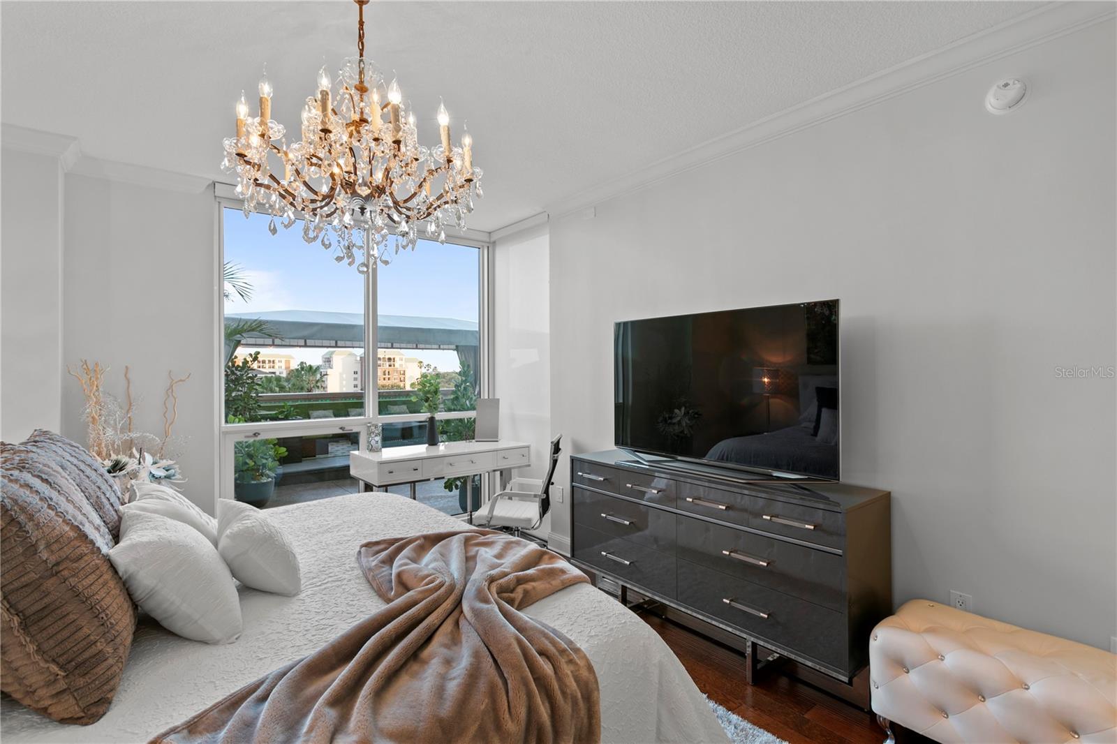 450 KNIGHTS RUN AVE #504