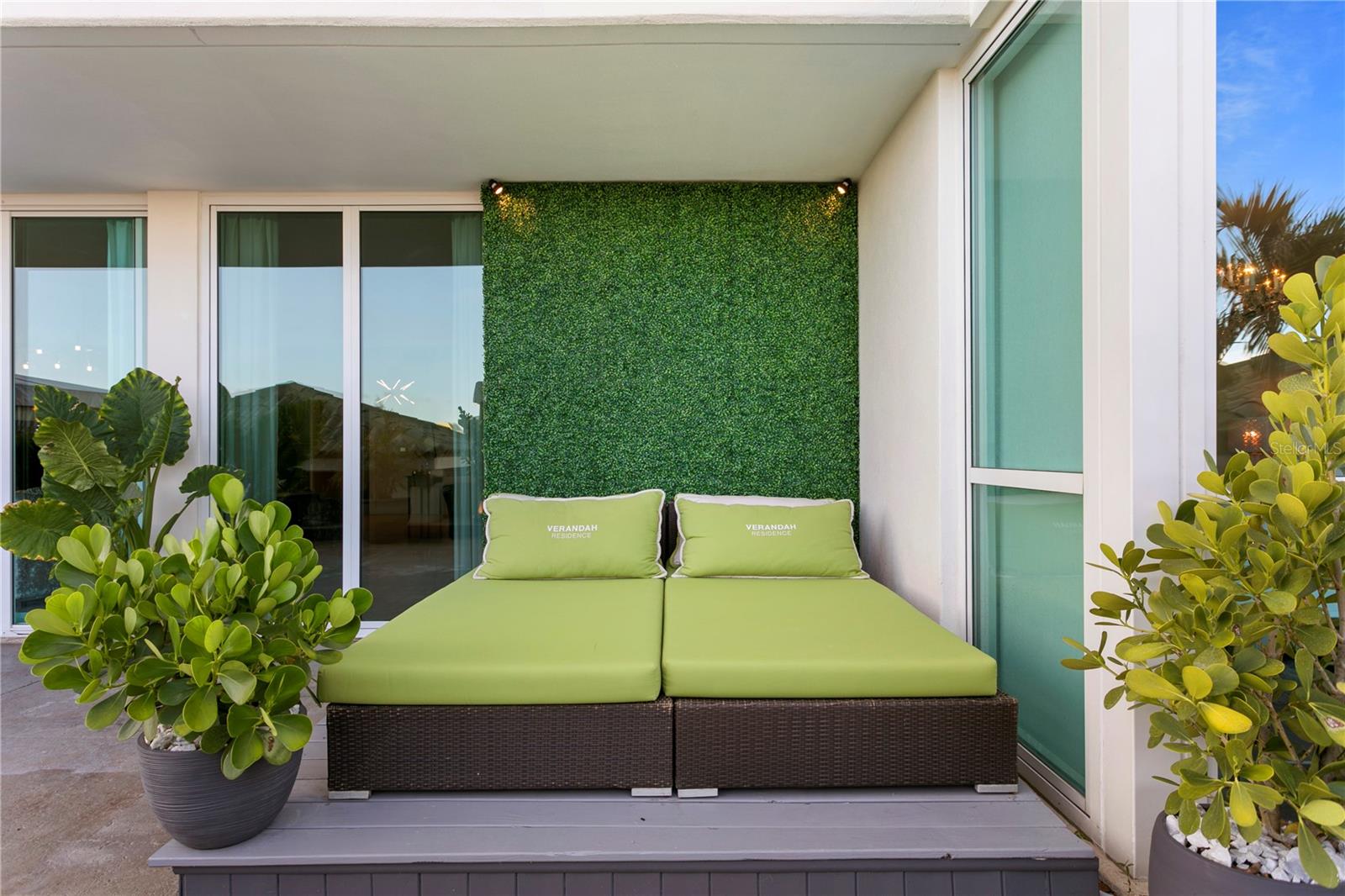 450 KNIGHTS RUN AVE #504