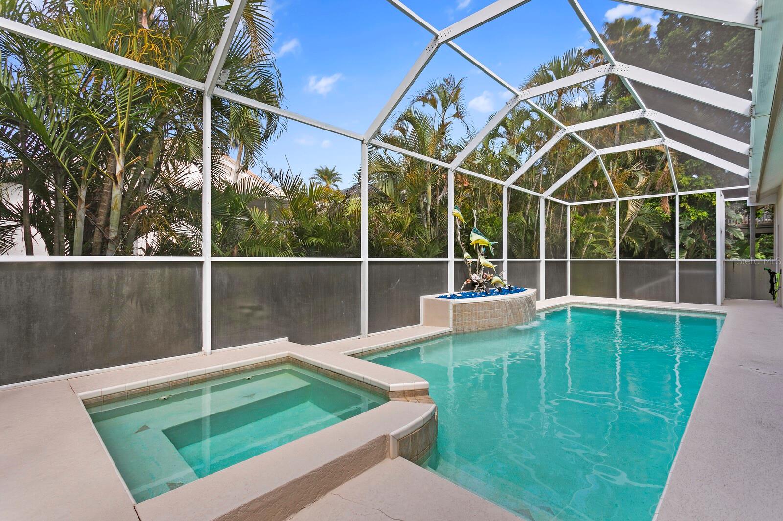 6227 PASADENA POINT BLVD