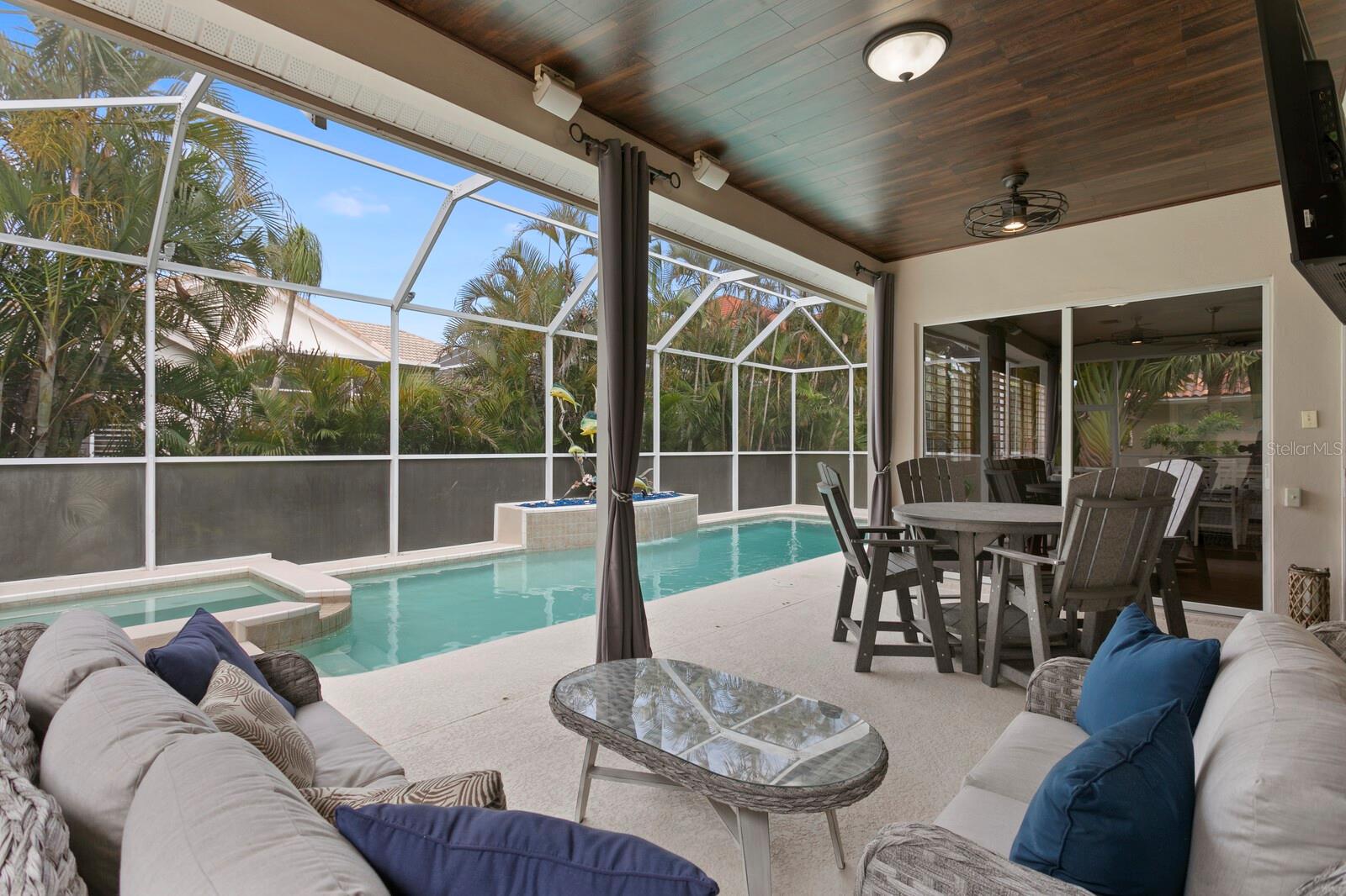 6227 PASADENA POINT BLVD