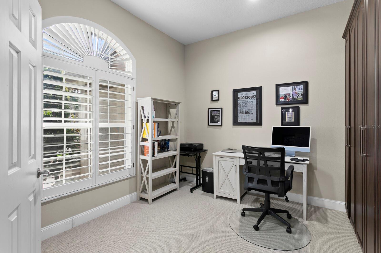 6227 PASADENA POINT BLVD