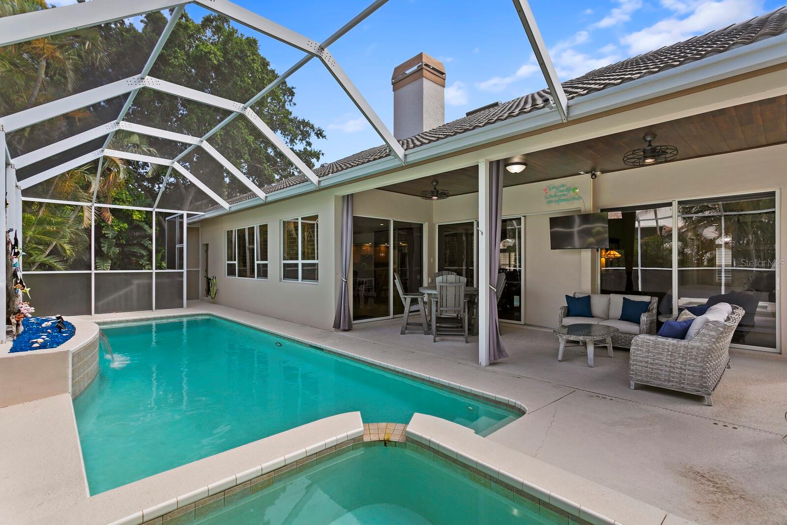 6227 PASADENA POINT BLVD