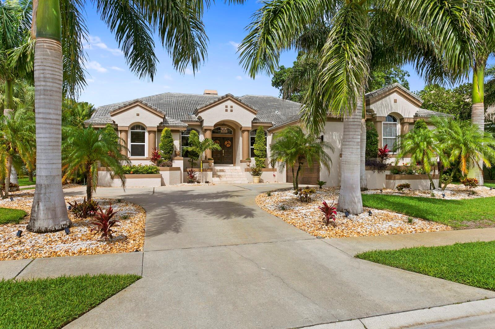 6227 PASADENA POINT BLVD