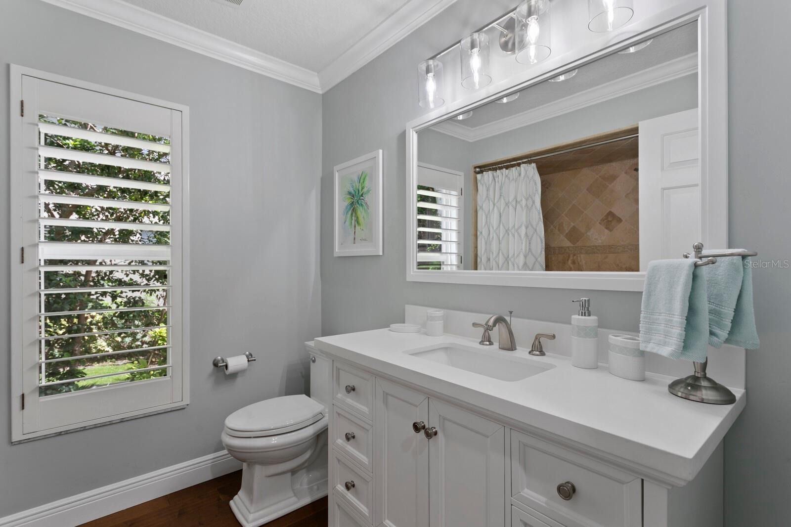 6227 PASADENA POINT BLVD