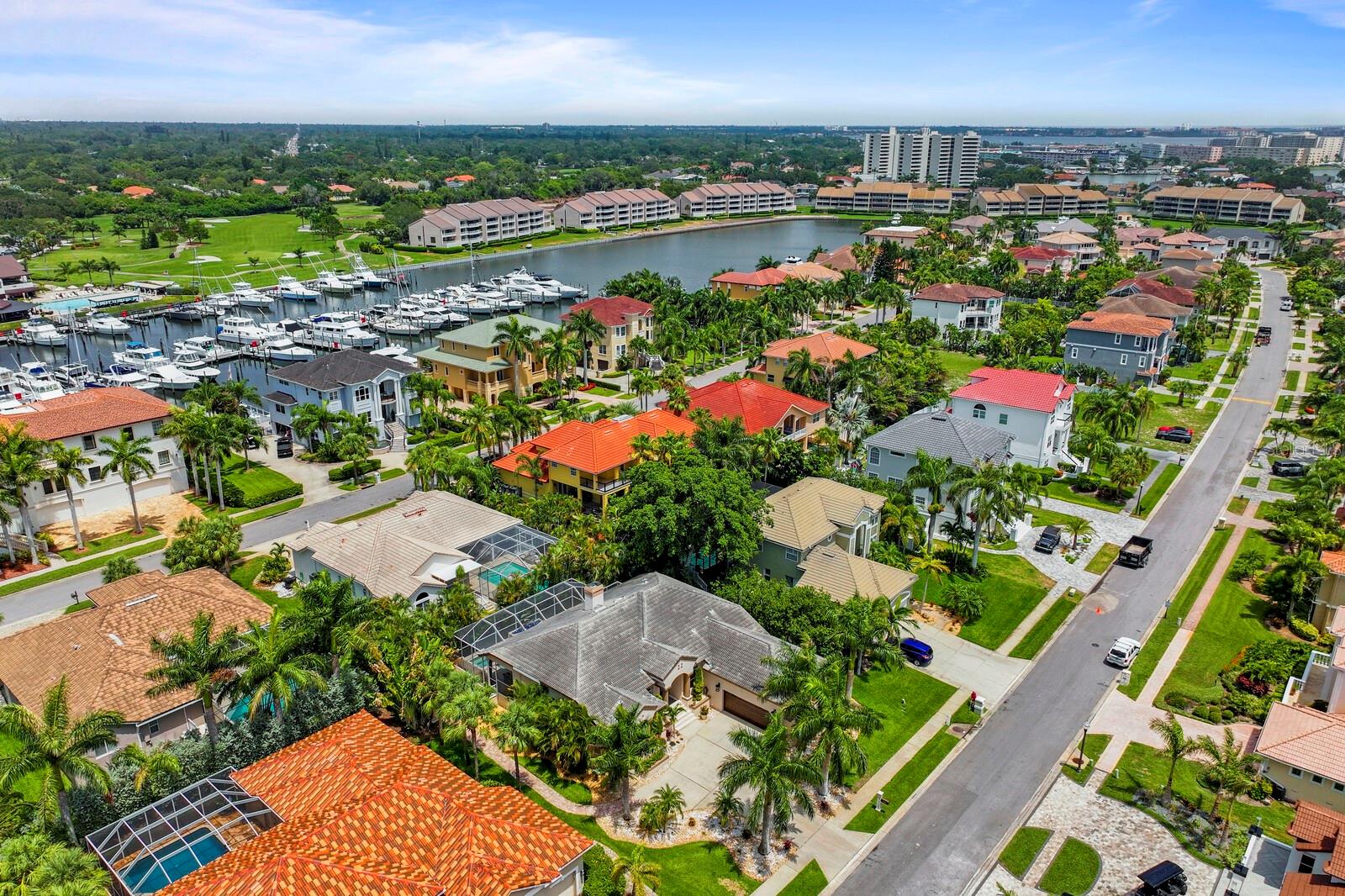 6227 PASADENA POINT BLVD