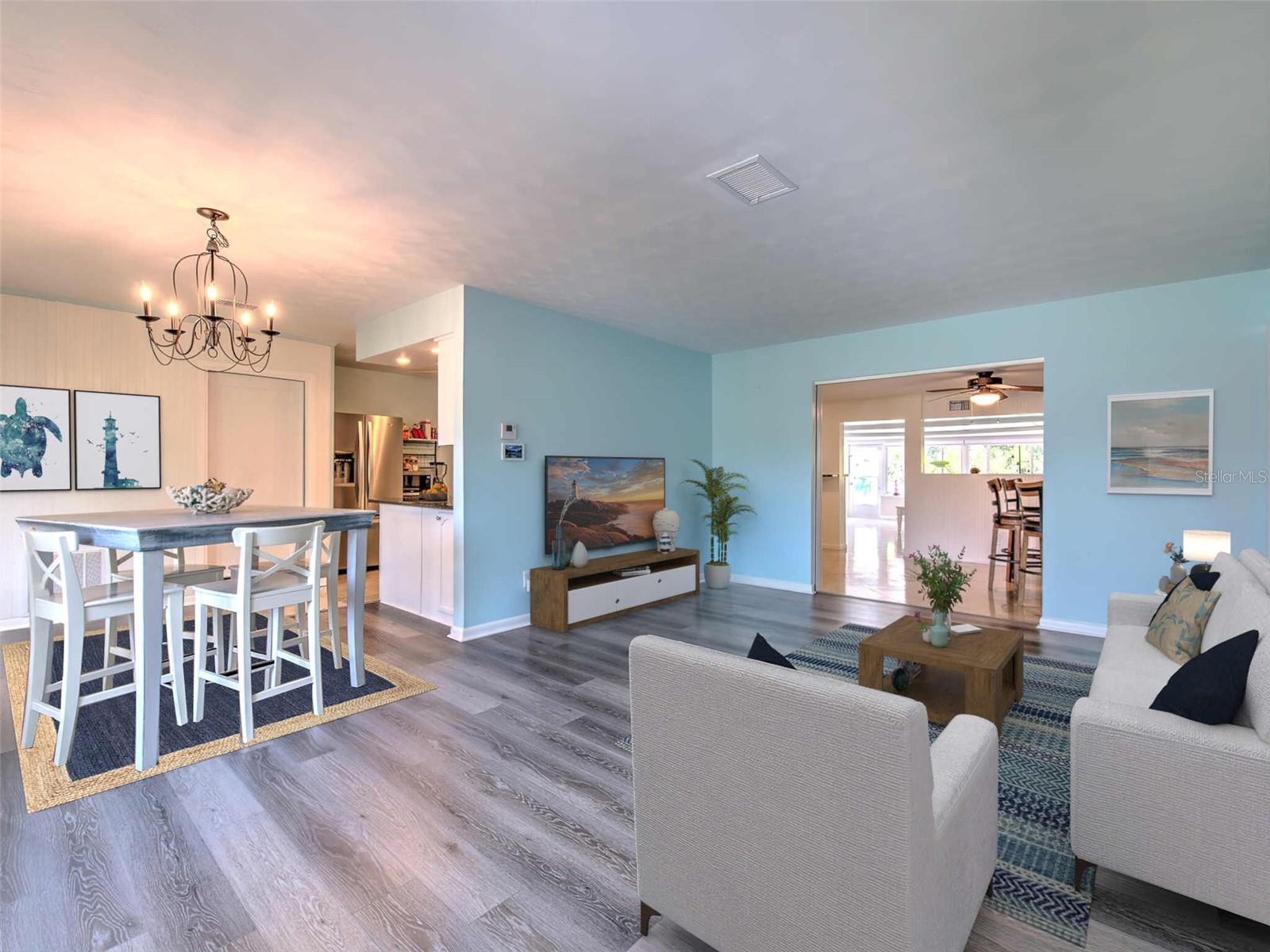 805 WHITE HERON BLVD