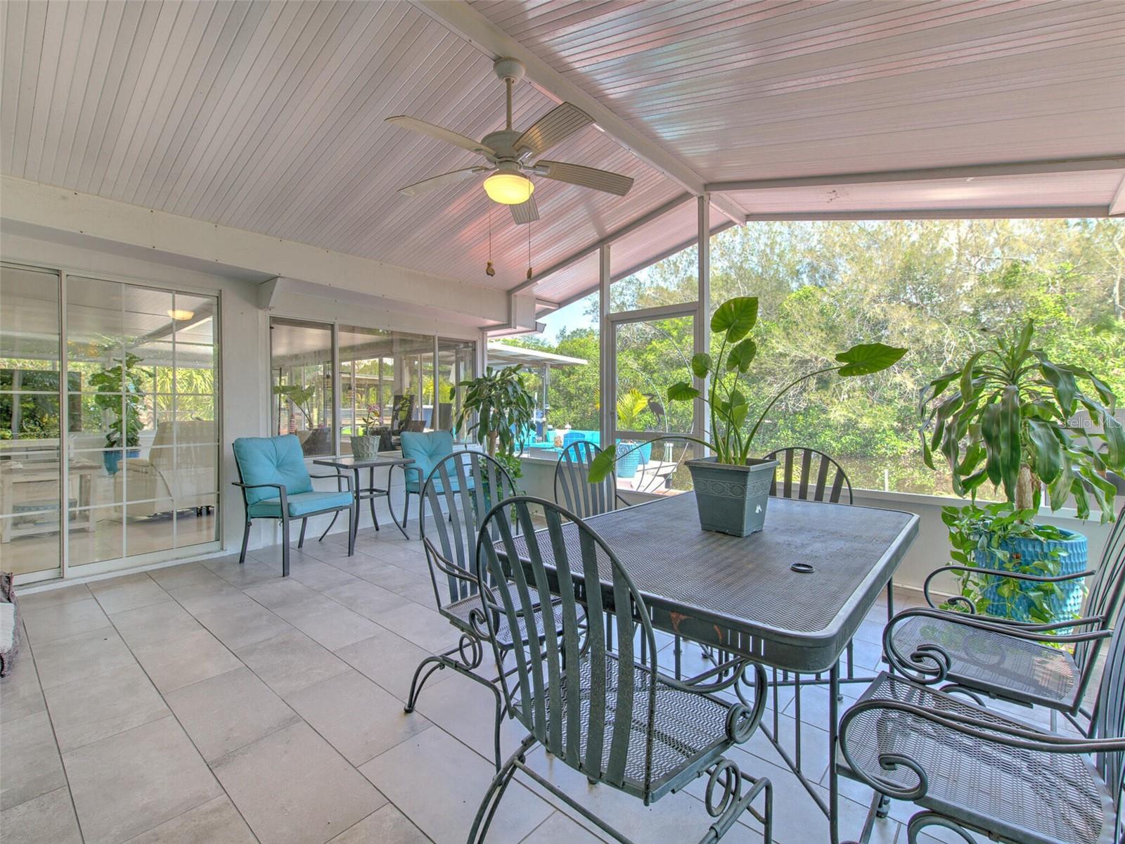 805 WHITE HERON BLVD