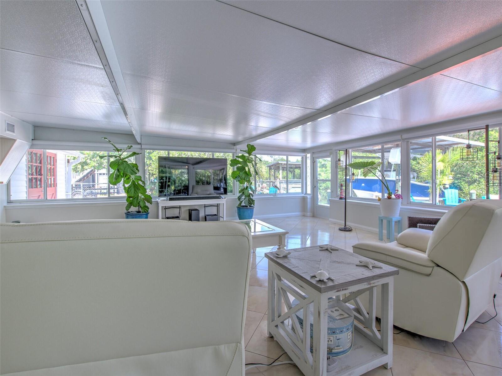 805 WHITE HERON BLVD