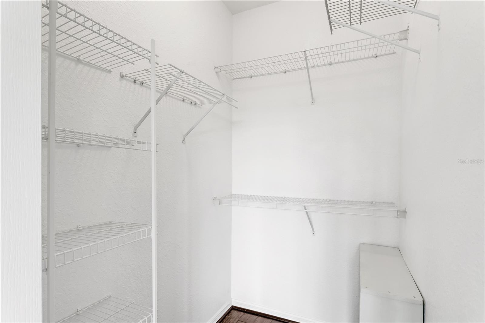 5000 CULBREATH KEY WAY #8205