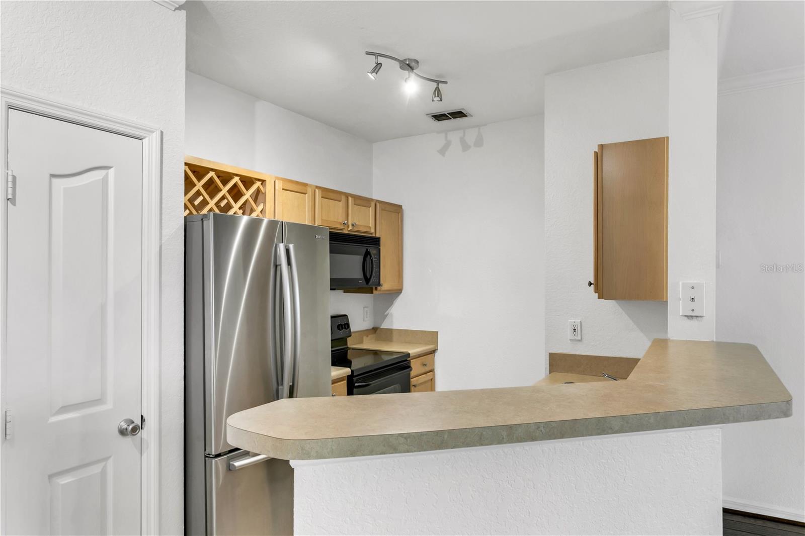 5000 CULBREATH KEY WAY #8205