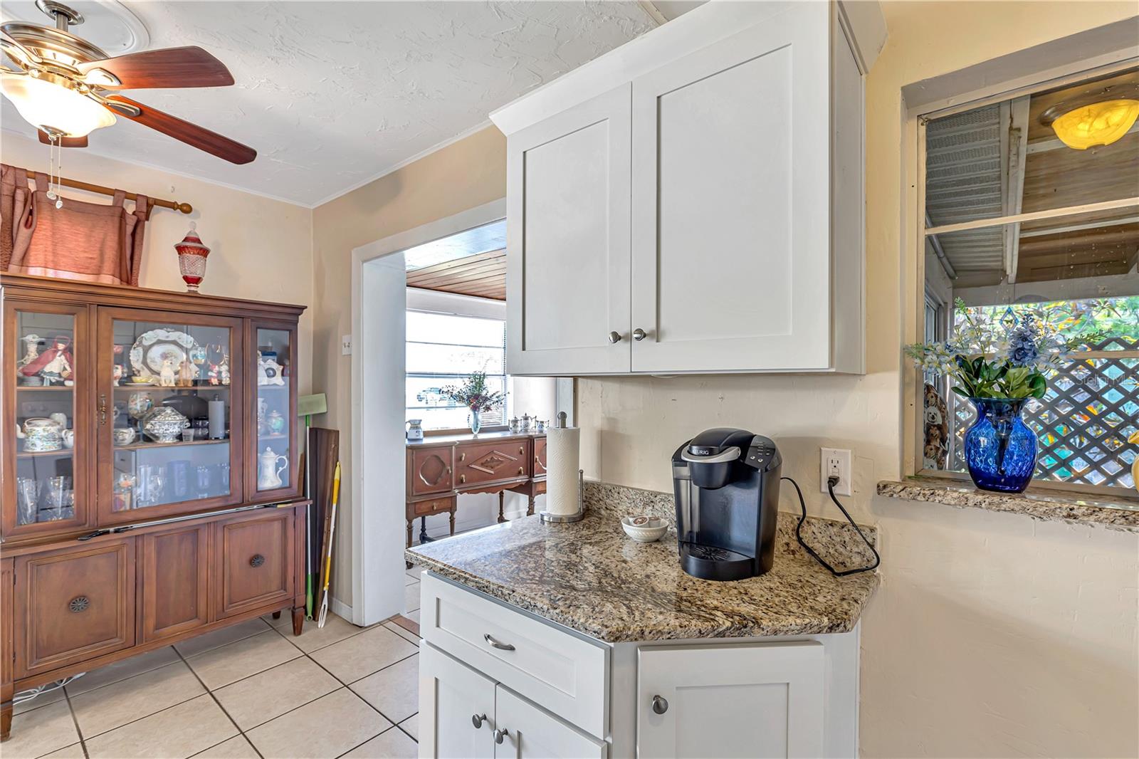 4404 W BALLAST POINT BLVD