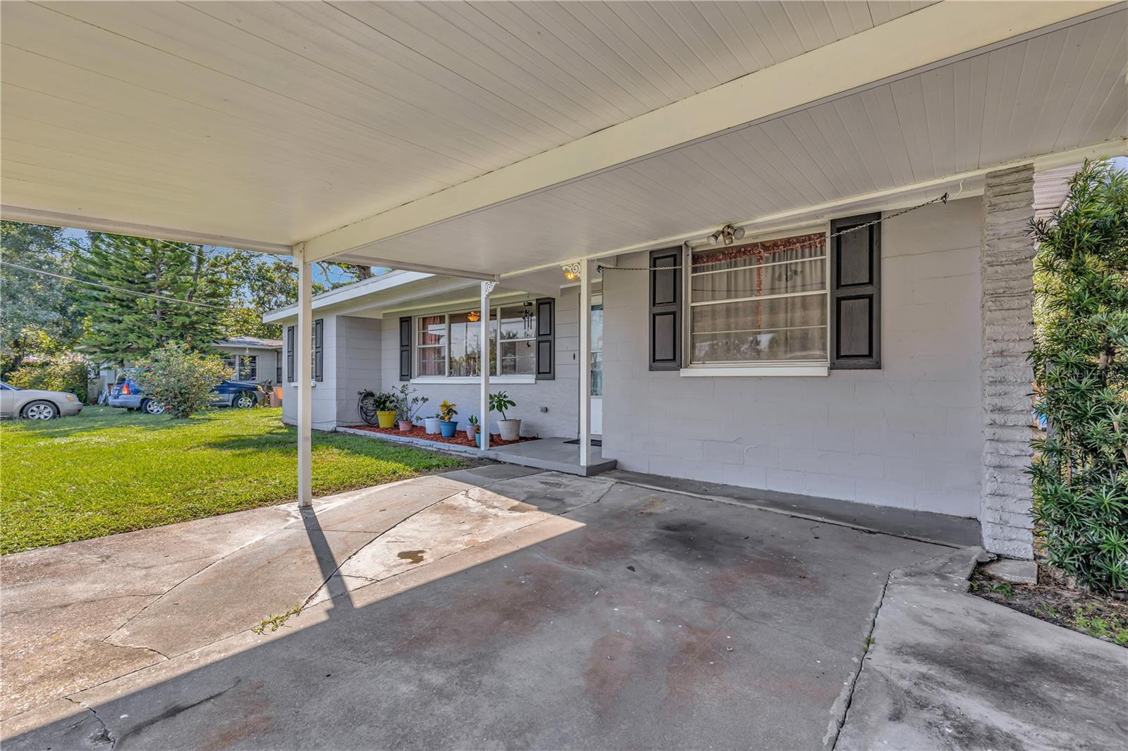 4404 W BALLAST POINT BLVD