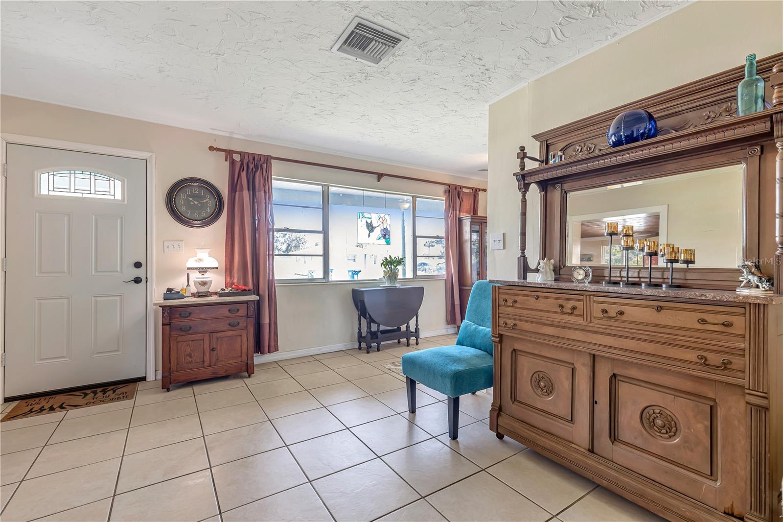 4404 W BALLAST POINT BLVD