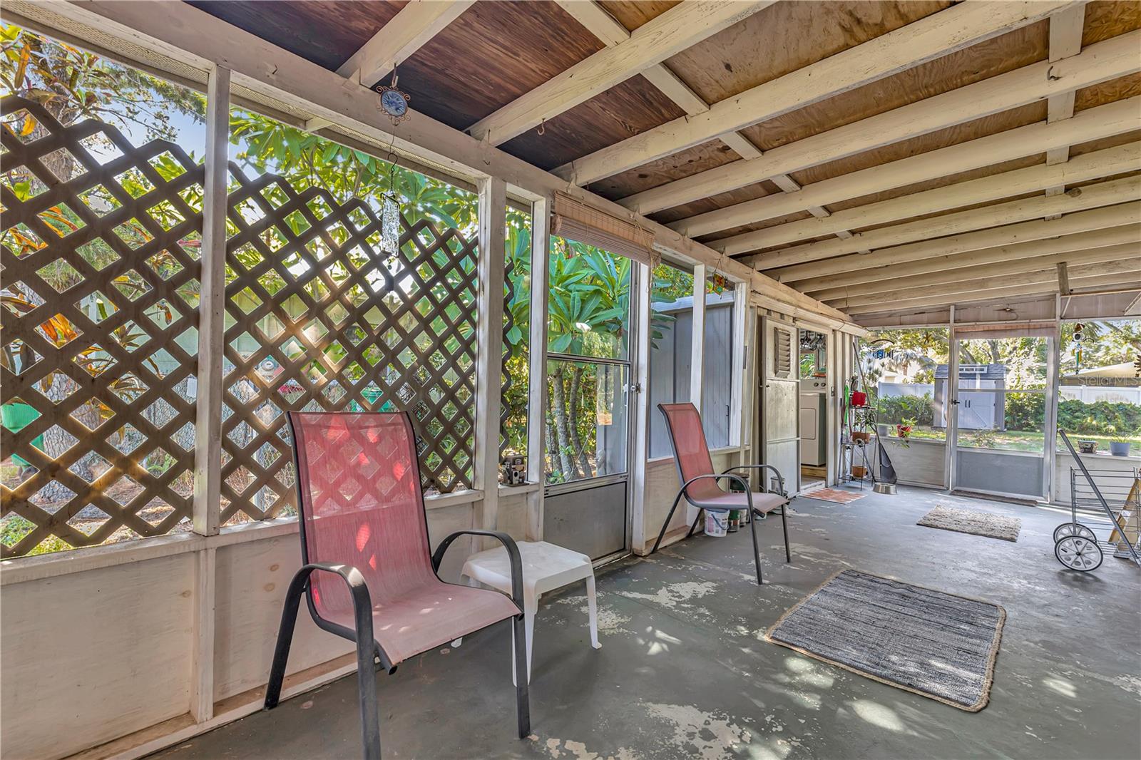 4404 W BALLAST POINT BLVD