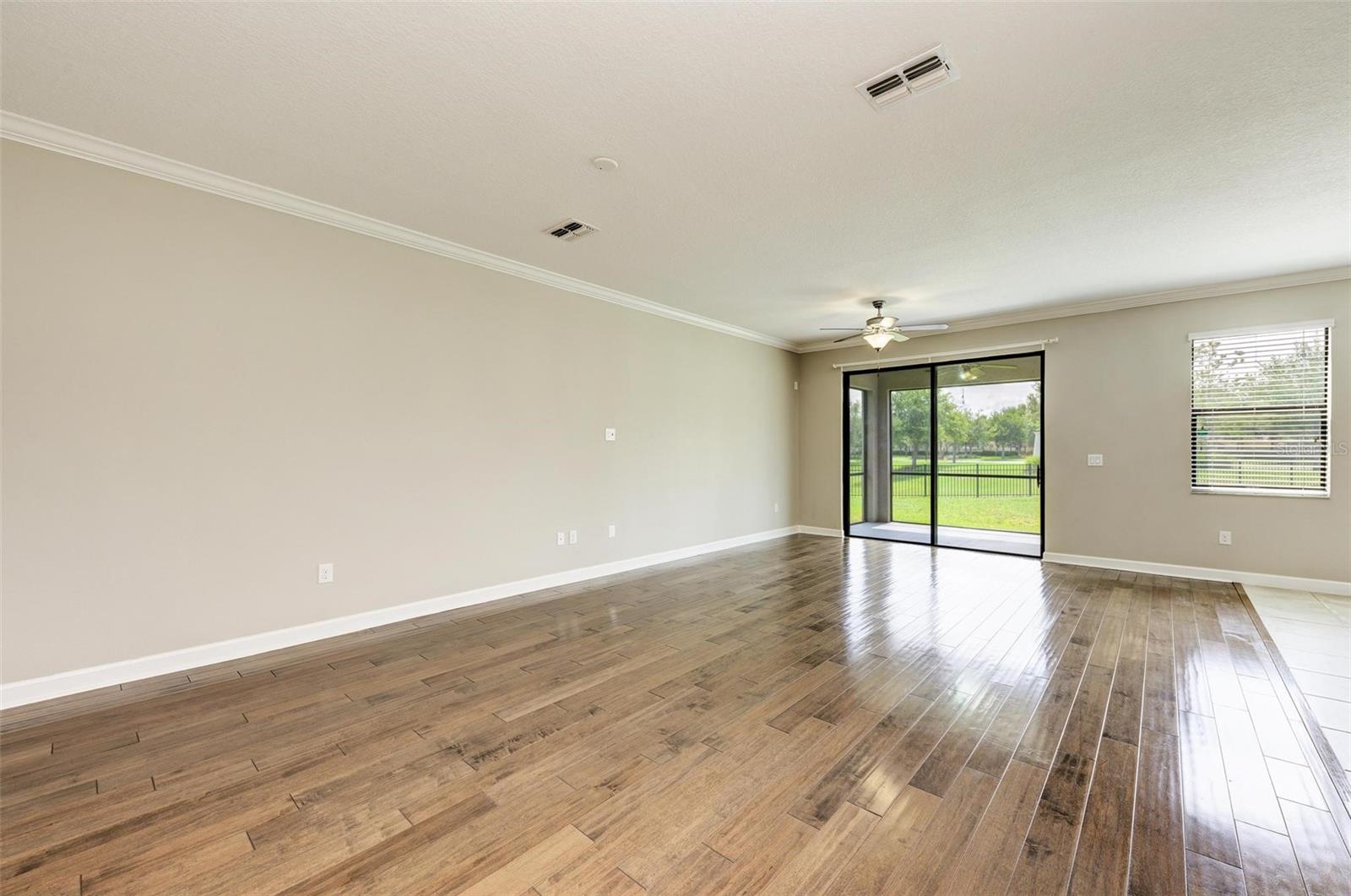 10068 VICTORY GALLOP LOOP