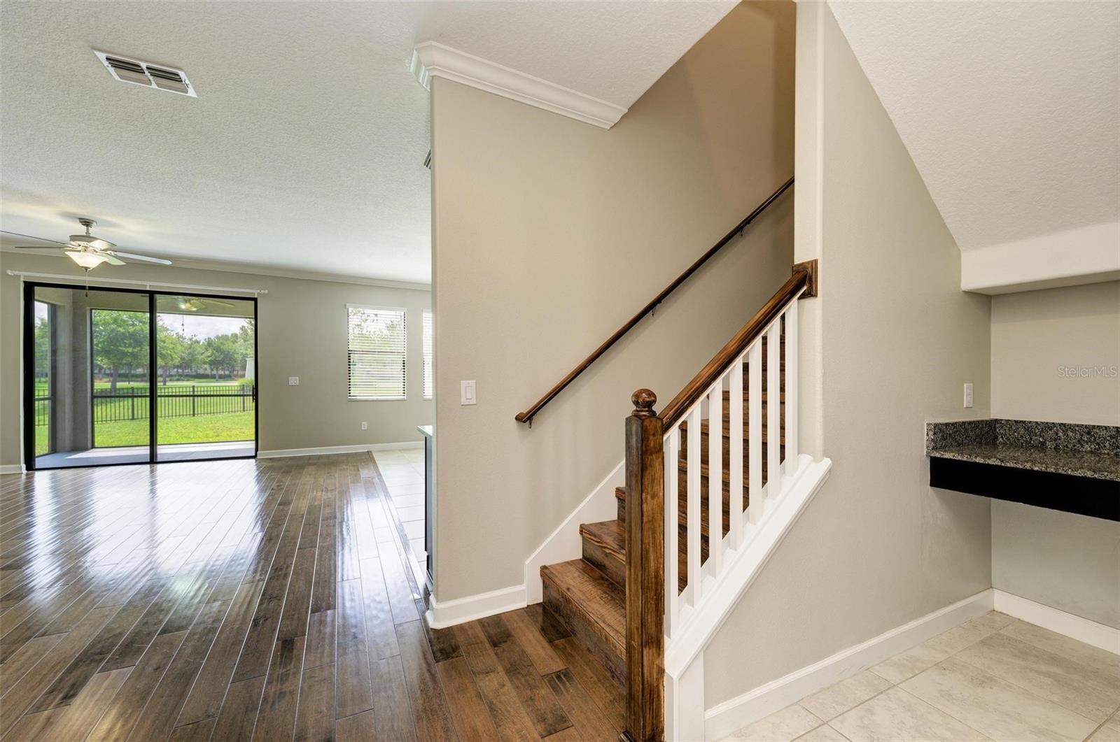 10068 VICTORY GALLOP LOOP