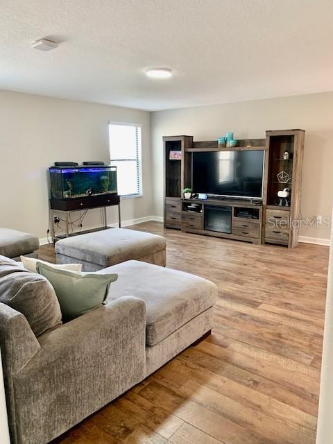 10068 VICTORY GALLOP LOOP