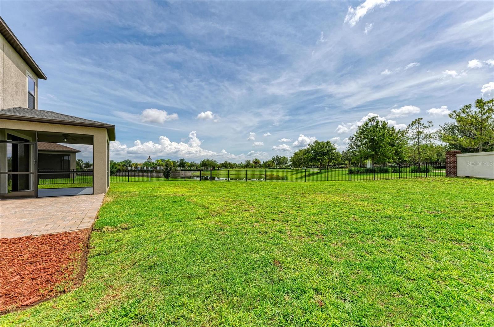 10068 VICTORY GALLOP LOOP