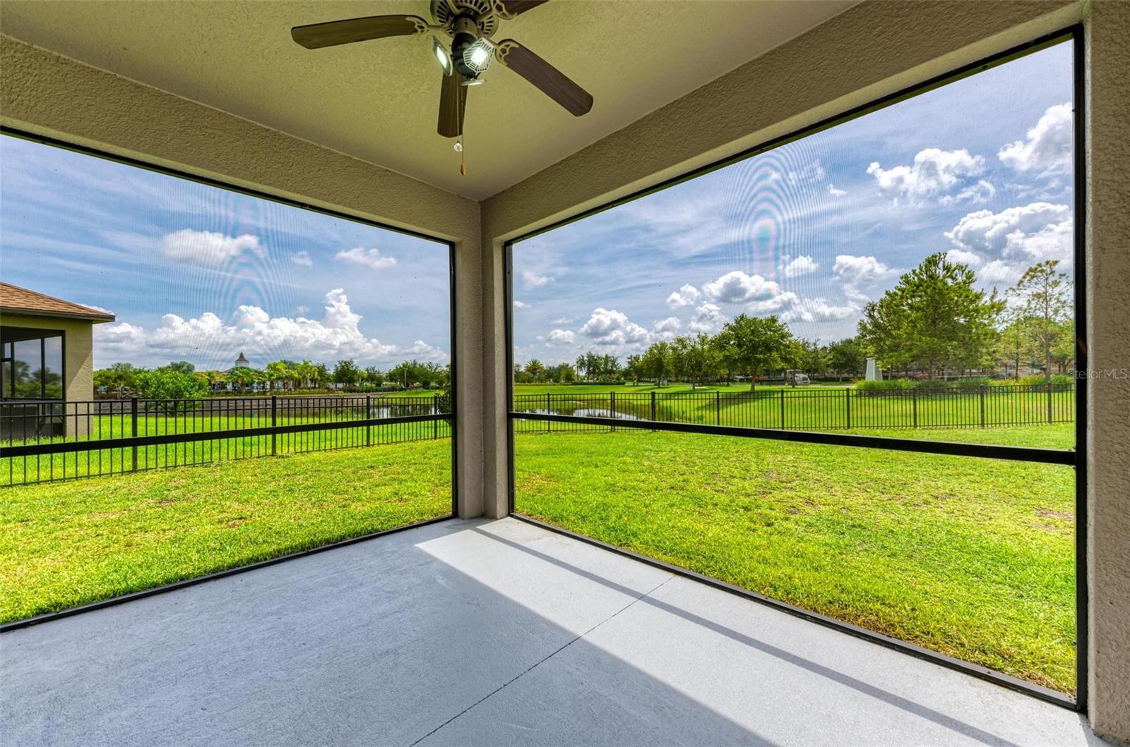 10068 VICTORY GALLOP LOOP