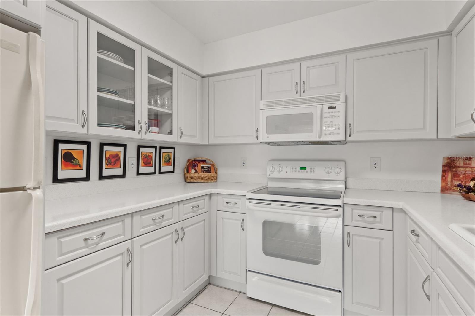 2101 SUNSET POINT RD #203