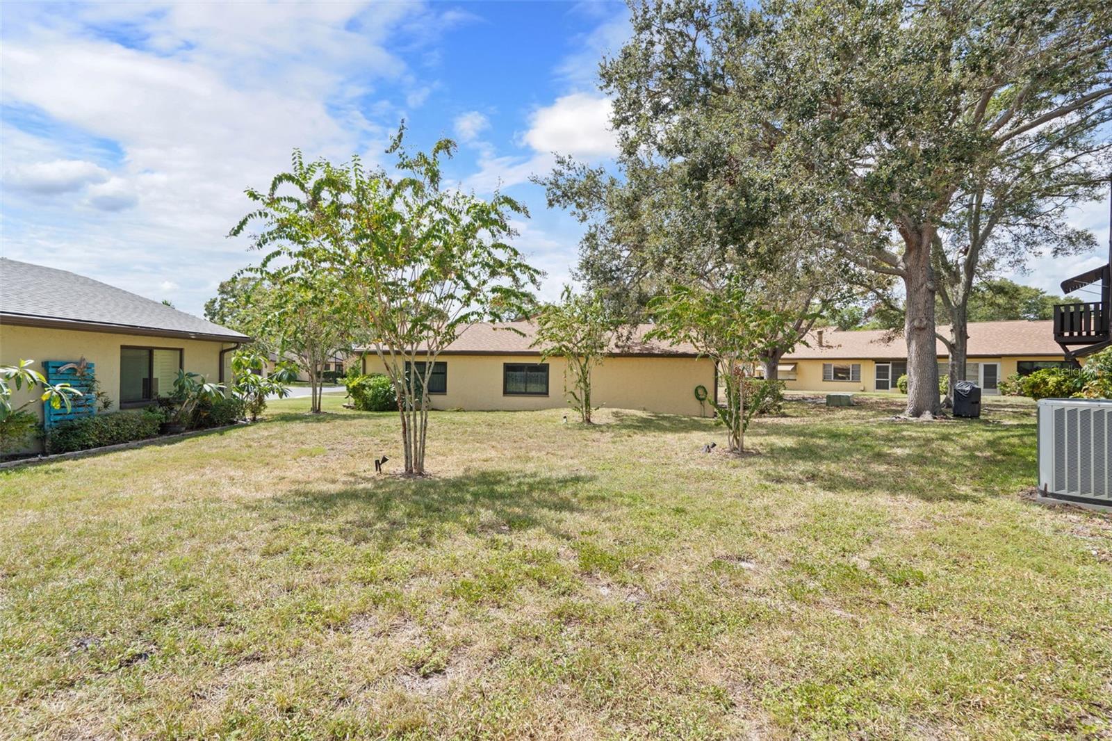 2101 SUNSET POINT RD #203