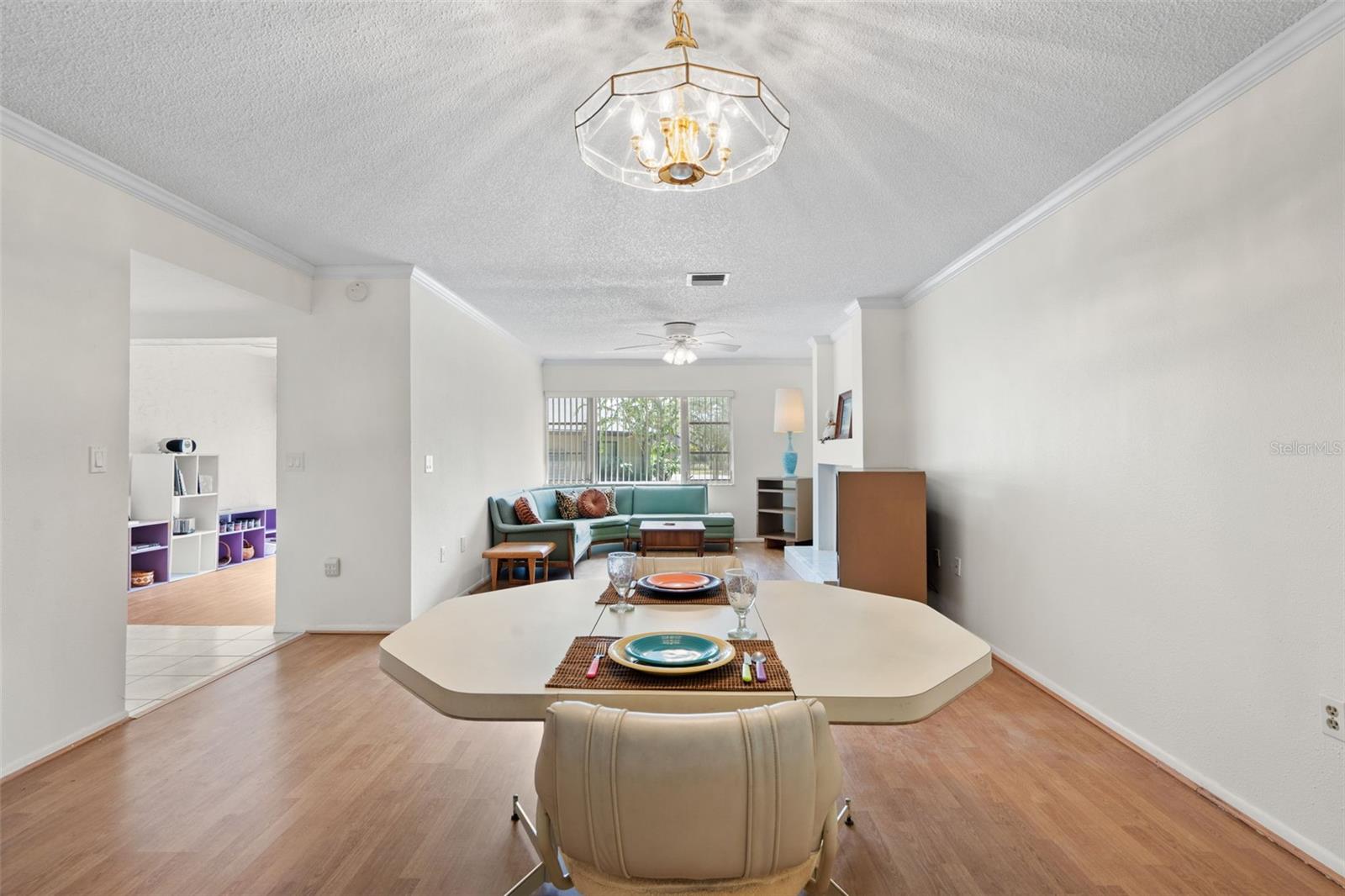 2101 SUNSET POINT RD #203