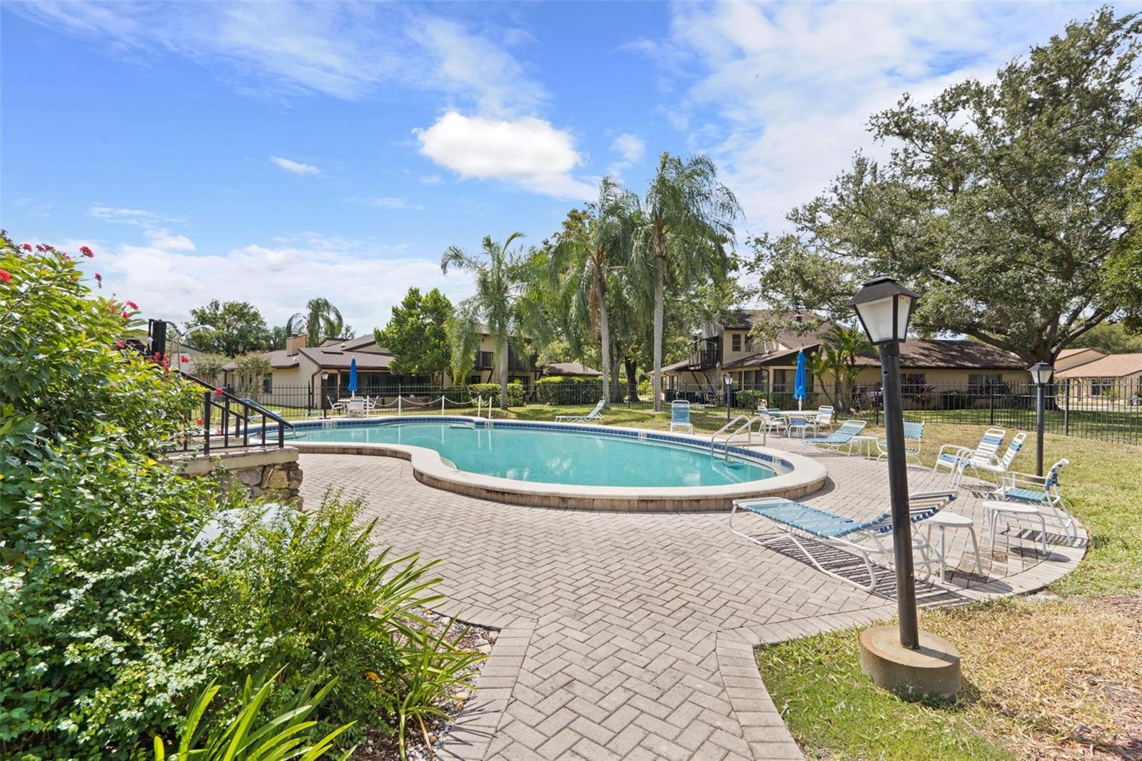 2101 SUNSET POINT RD #203