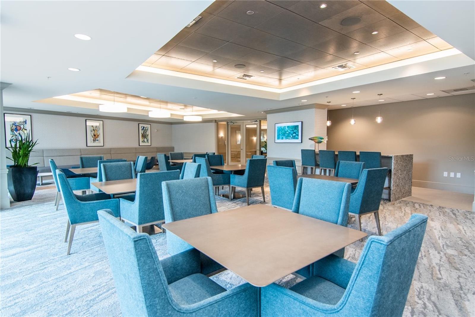 450 KNIGHTS RUN AVE #1107