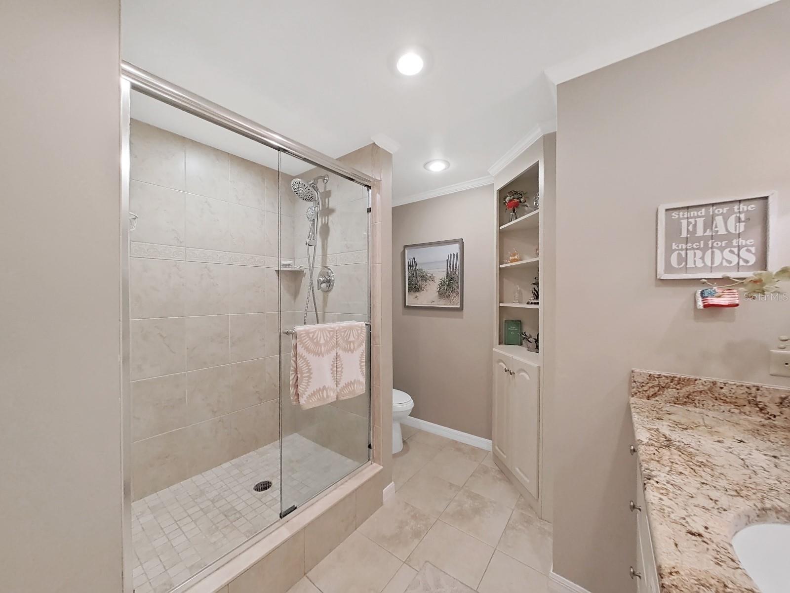 8 BELLEVIEW BLVD #405