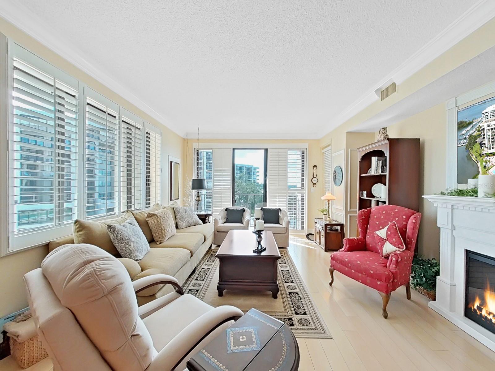 8 BELLEVIEW BLVD #405