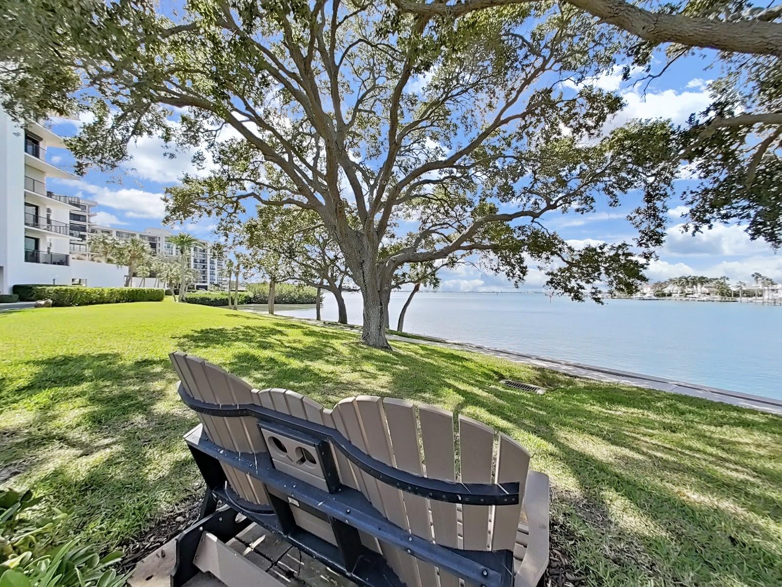 8 BELLEVIEW BLVD #405