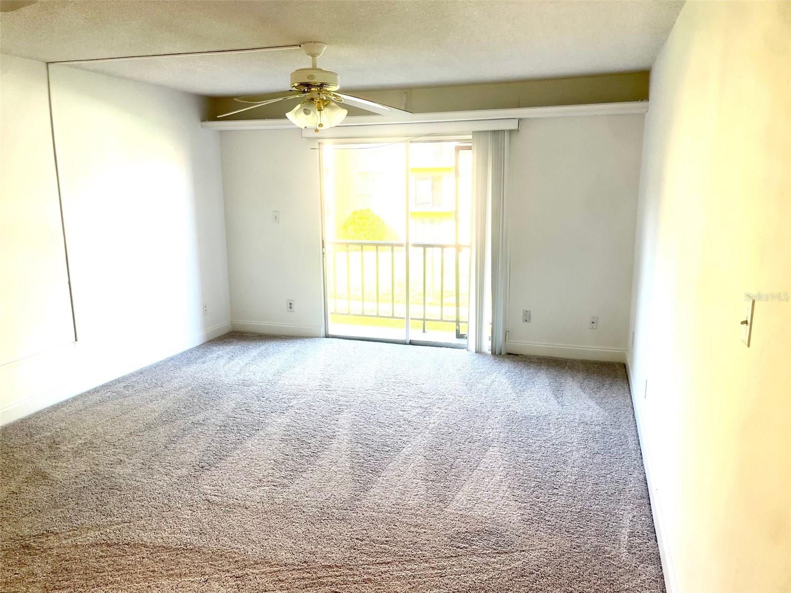 5820 N CHURCH AVE #207