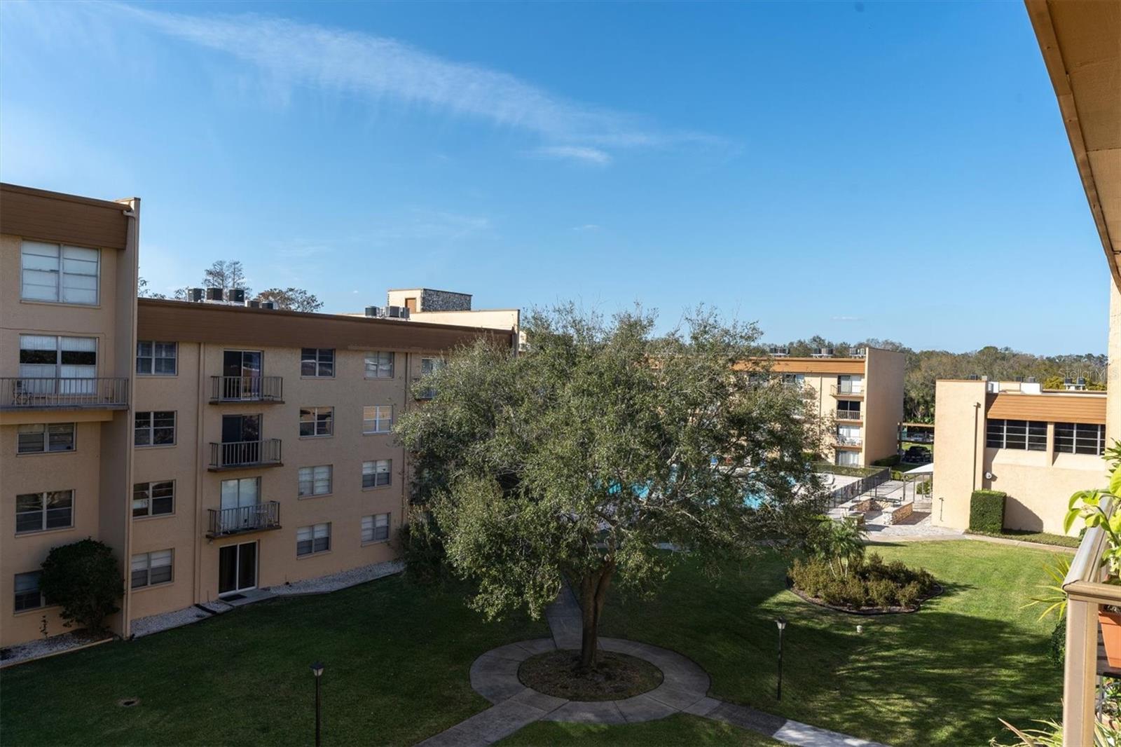 5820 N CHURCH AVE #207