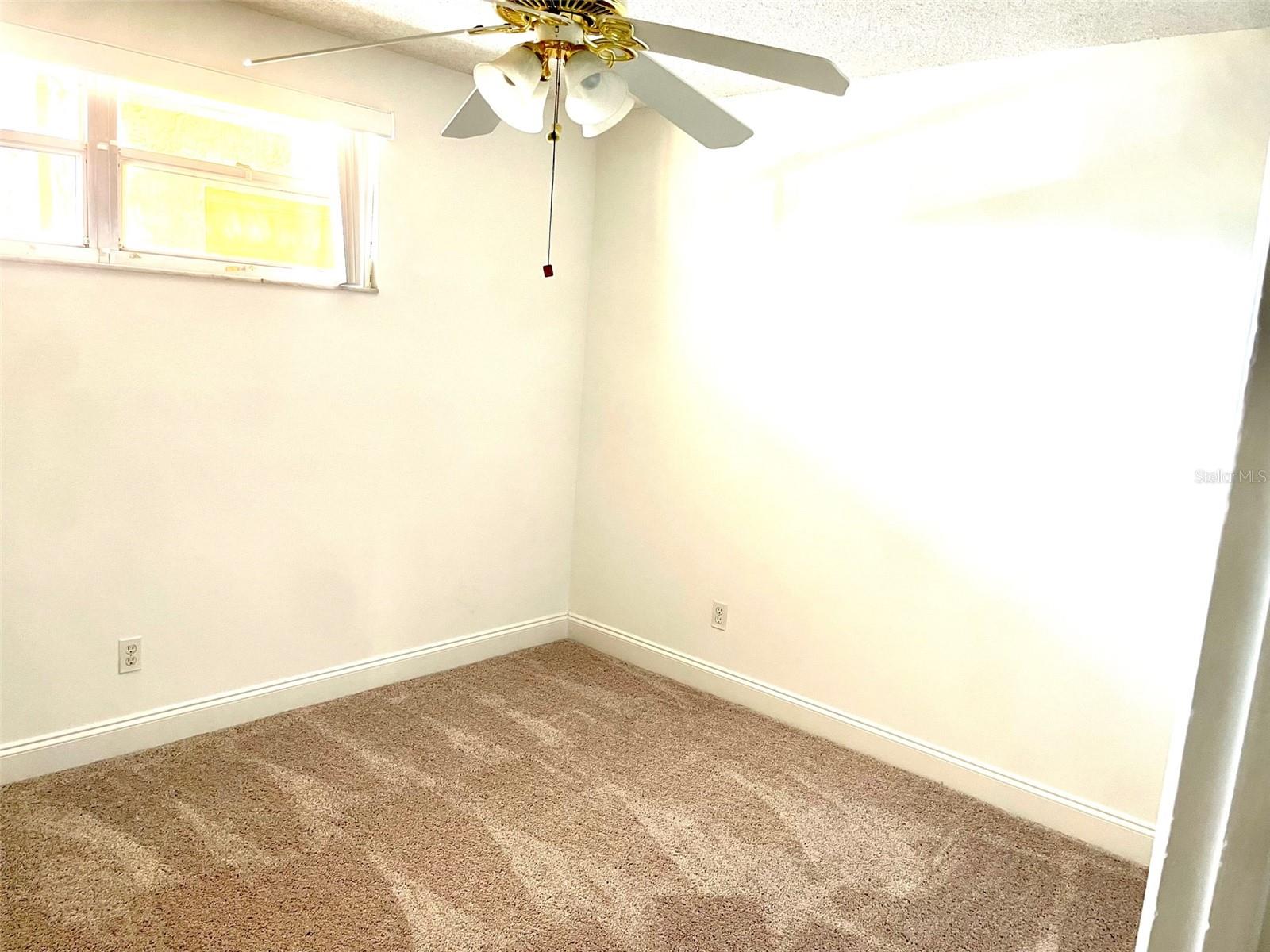 5820 N CHURCH AVE #207