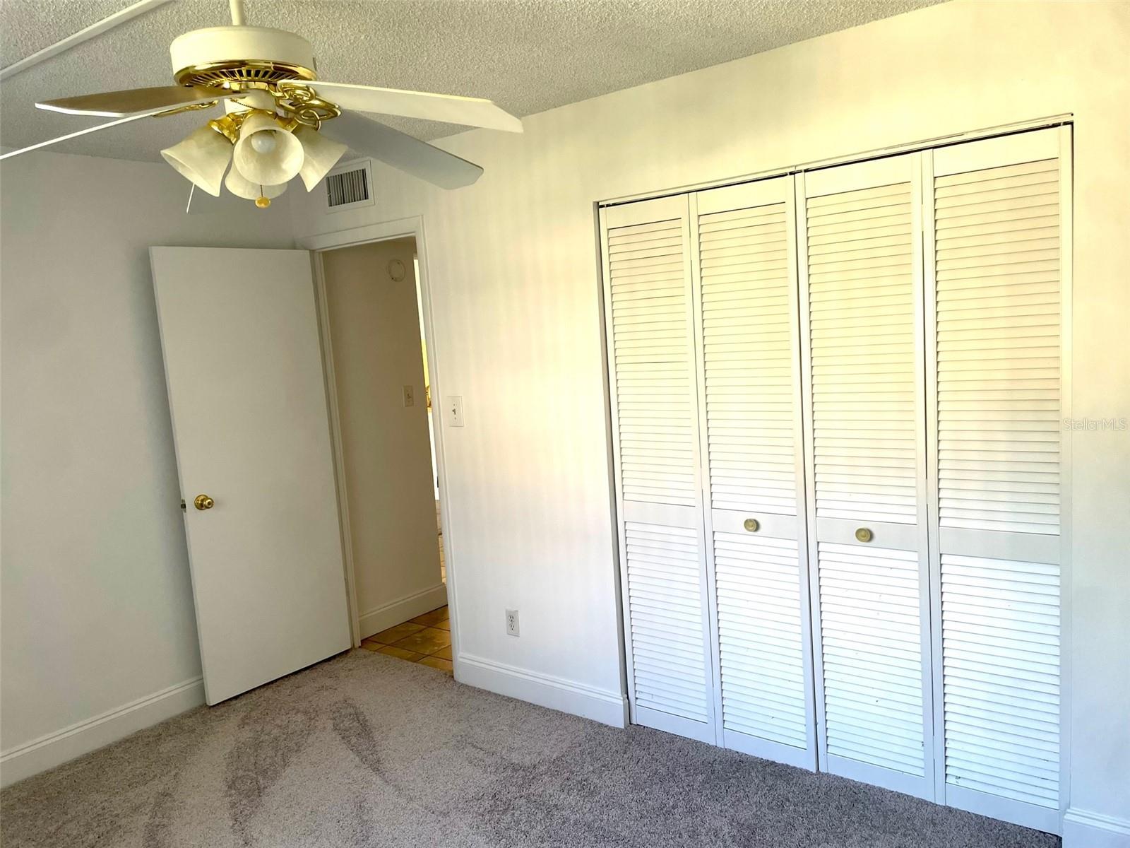 5820 N CHURCH AVE #207