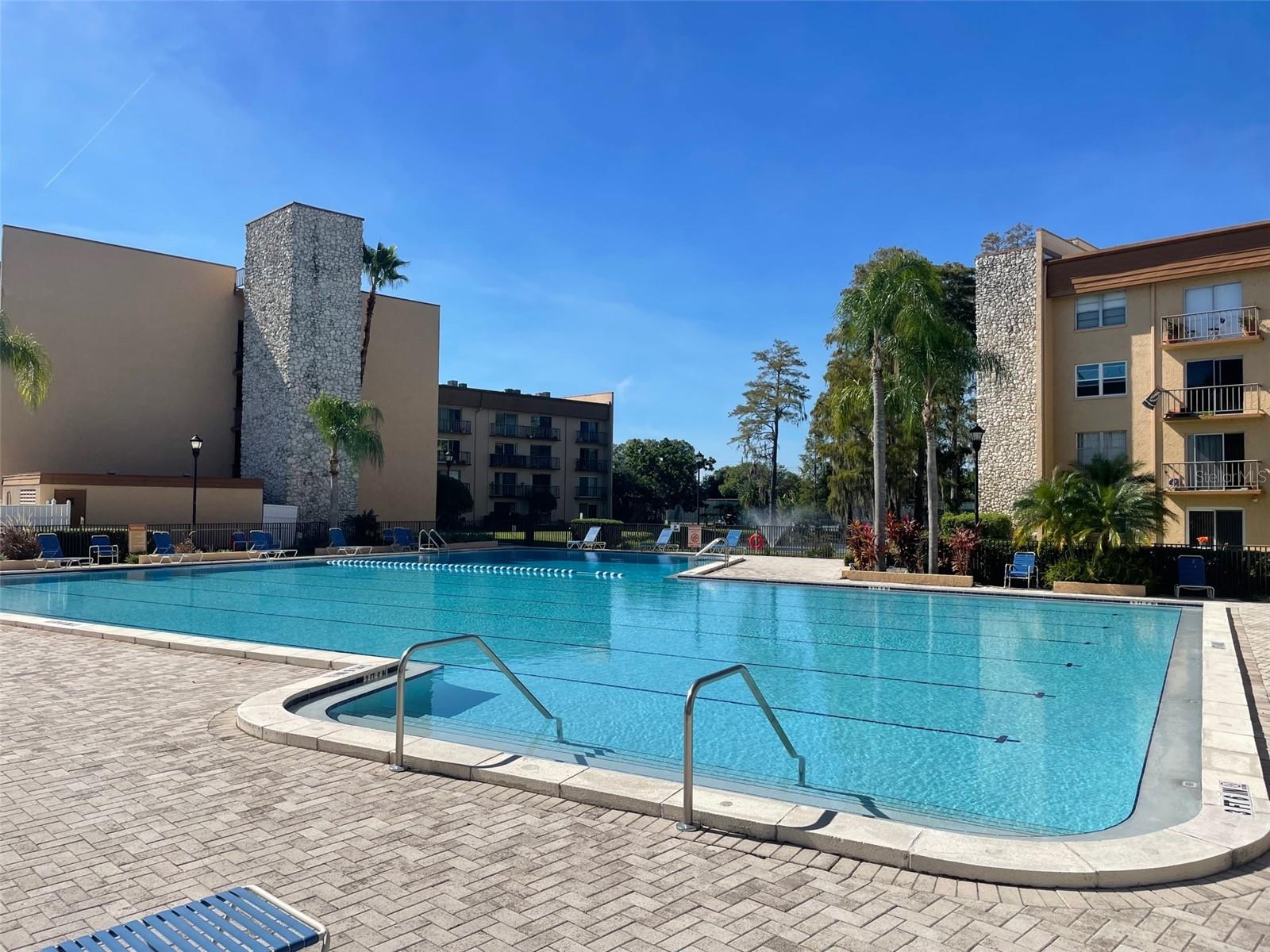 5820 N CHURCH AVE #207