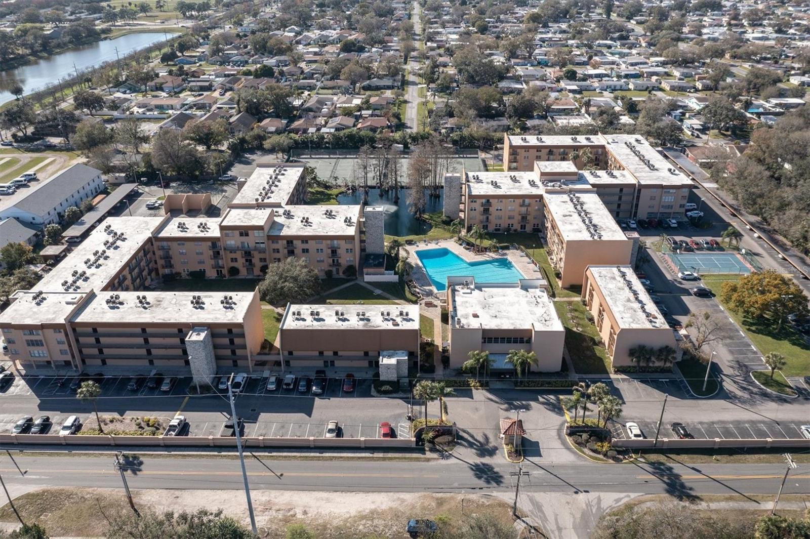 5820 N CHURCH AVE #207