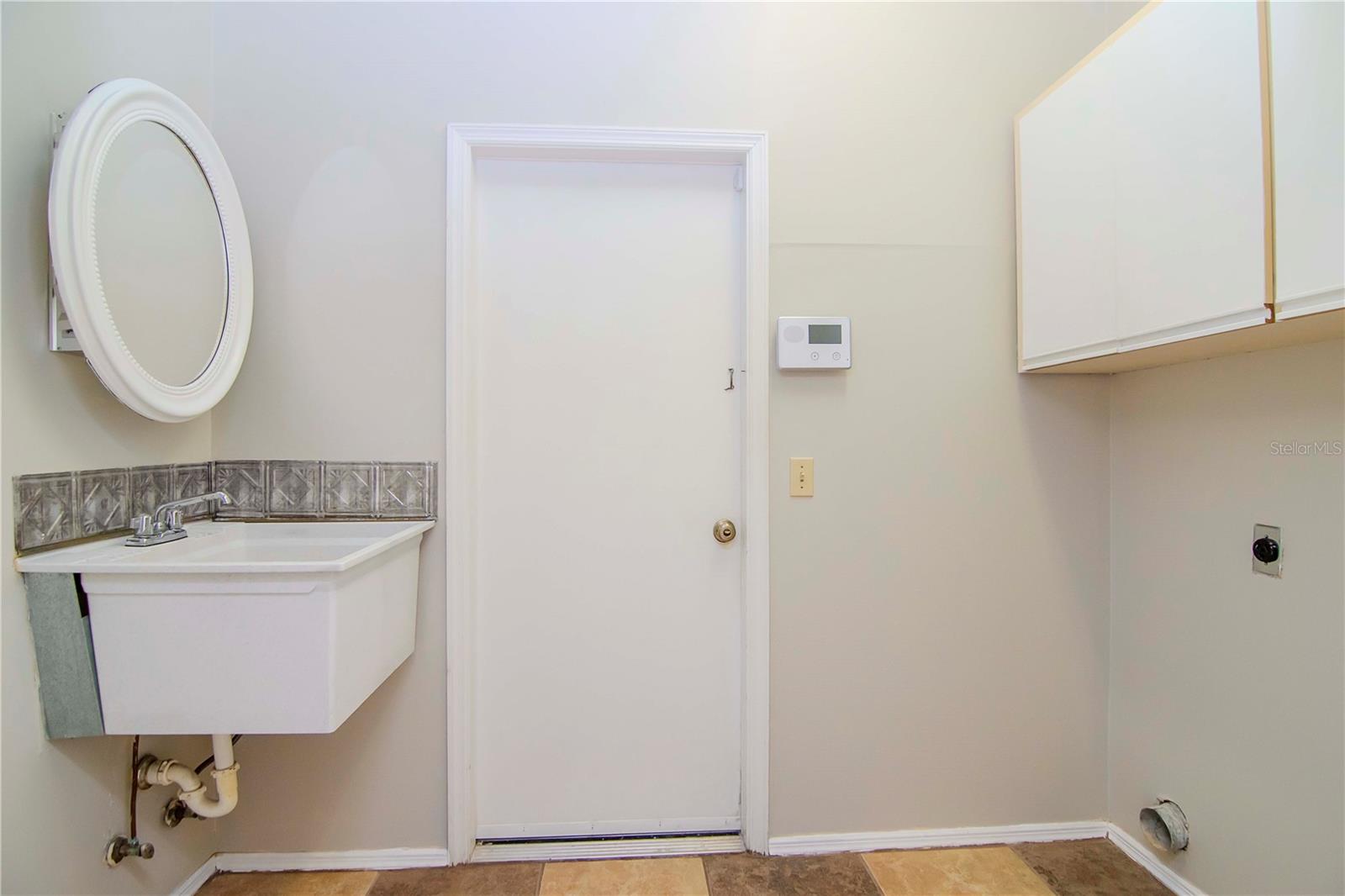 18902 EDINBOROUGH WAY