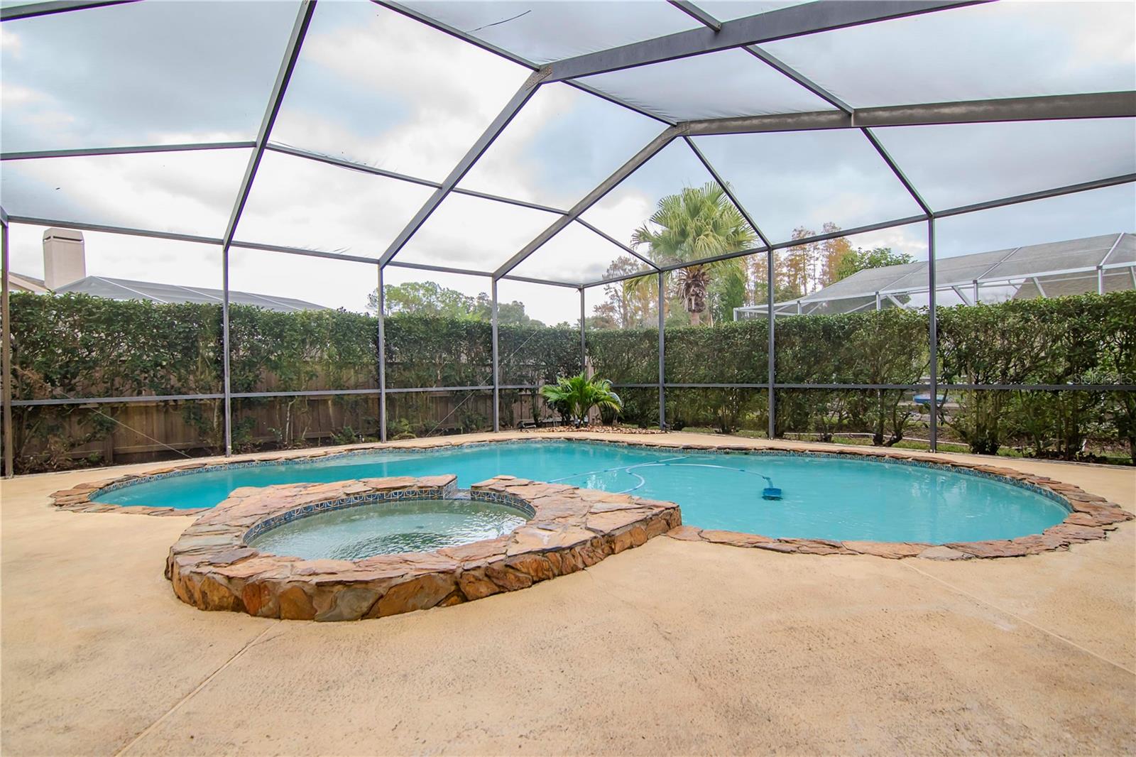 18902 EDINBOROUGH WAY