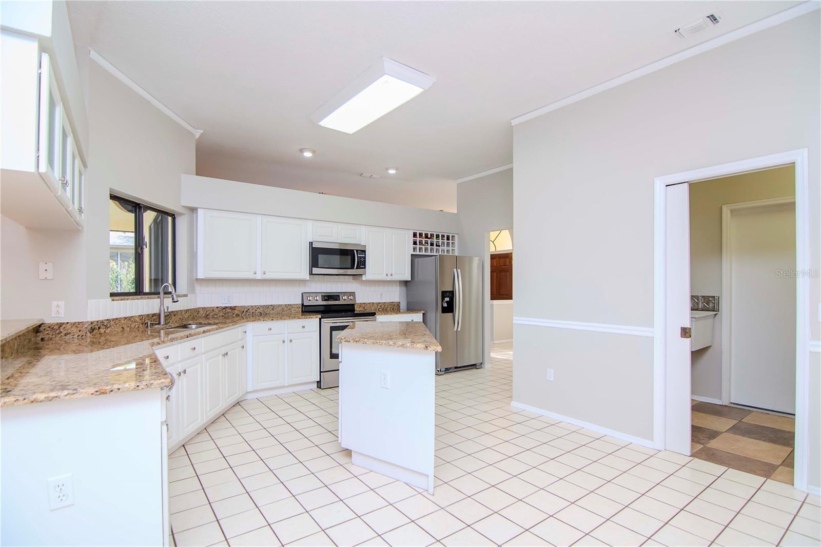 18902 EDINBOROUGH WAY