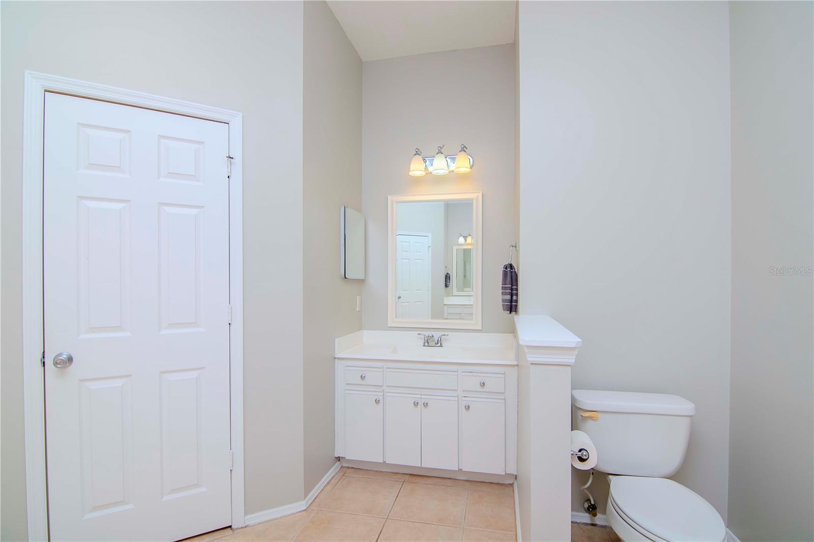 18902 EDINBOROUGH WAY