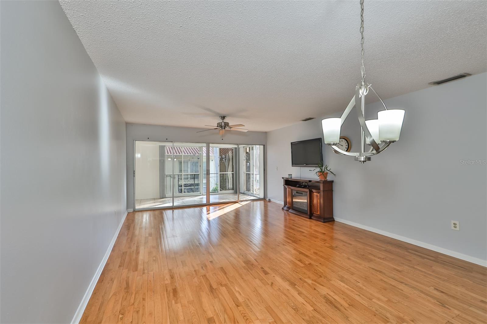 19029 US HIGHWAY 19 N #4-11